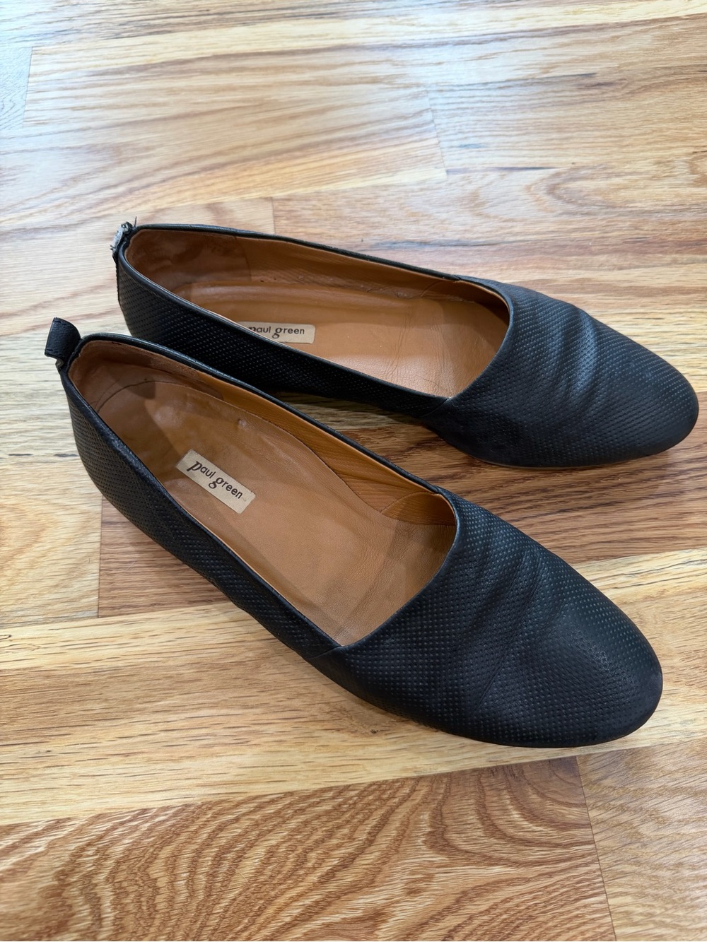 Paul Green Black Textured Leather Slip-On Ballet Flats